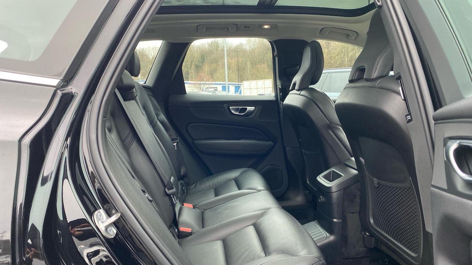 Used Volvo XC60 2023 for sale - 77612153: Photo 13