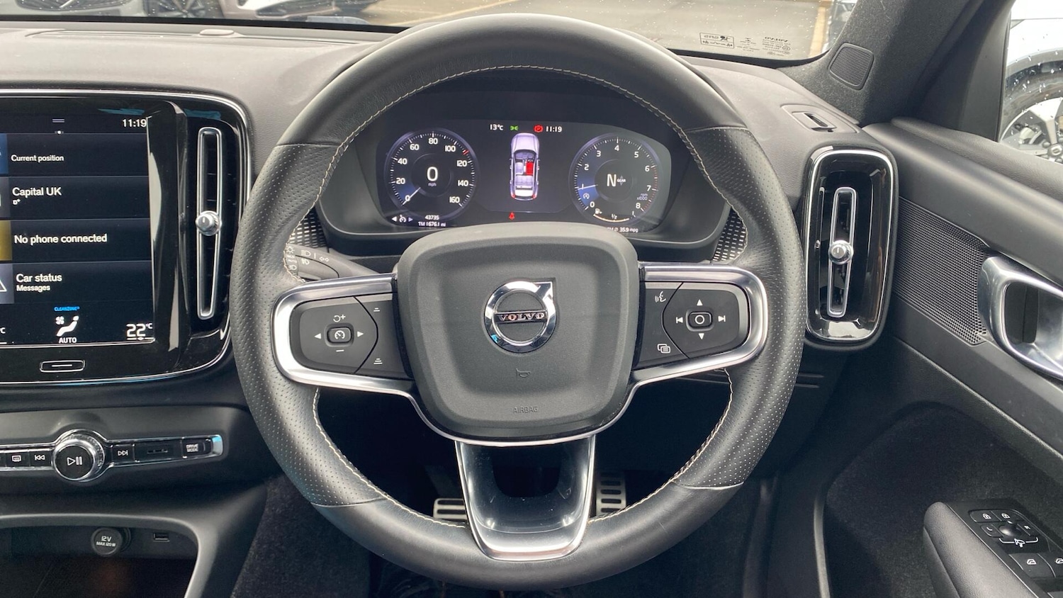 Used Volvo XC40 2021 for sale - 76151796: Photo 10