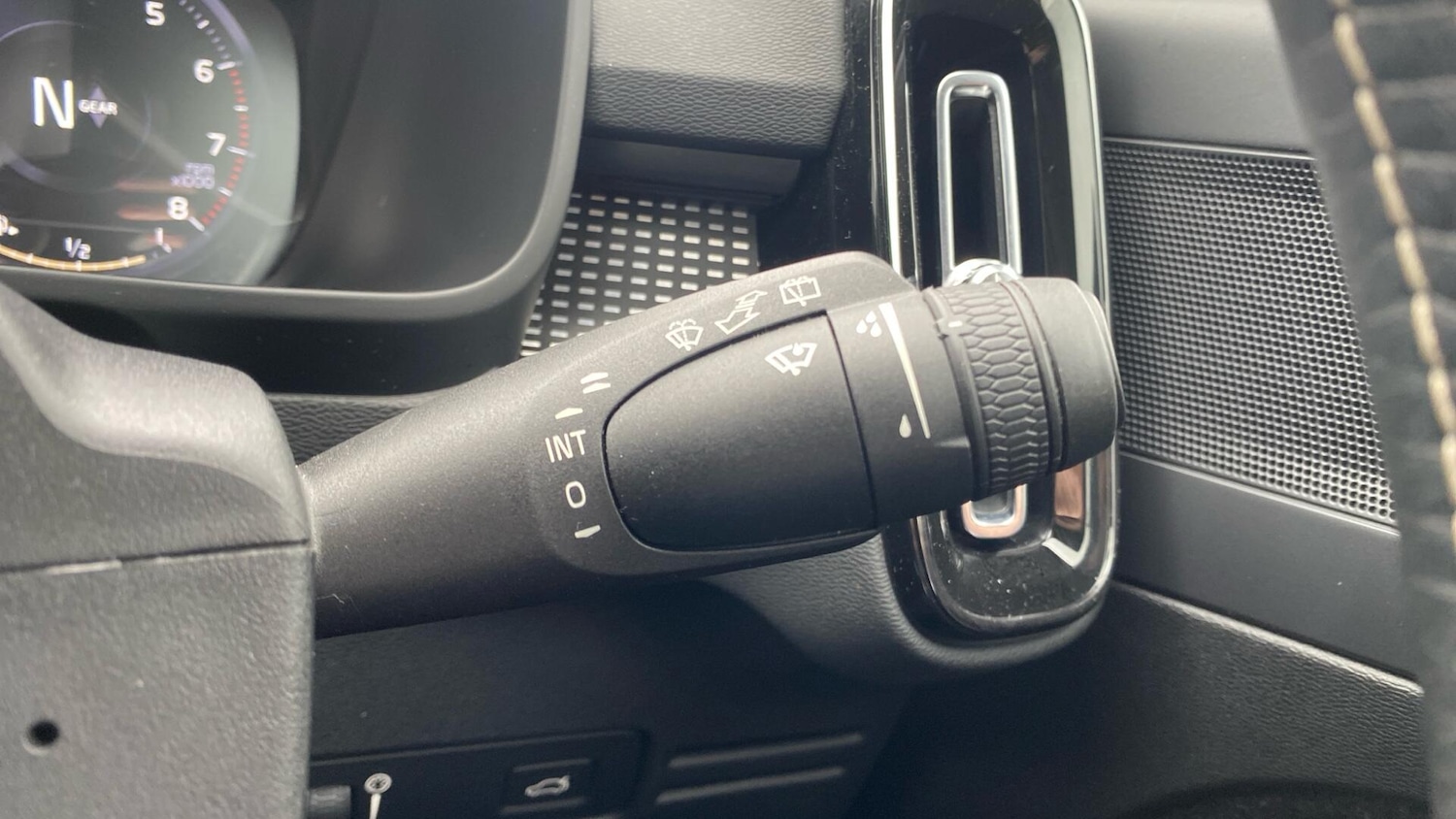Used Volvo XC40 2021 for sale - 76151796: Photo 21