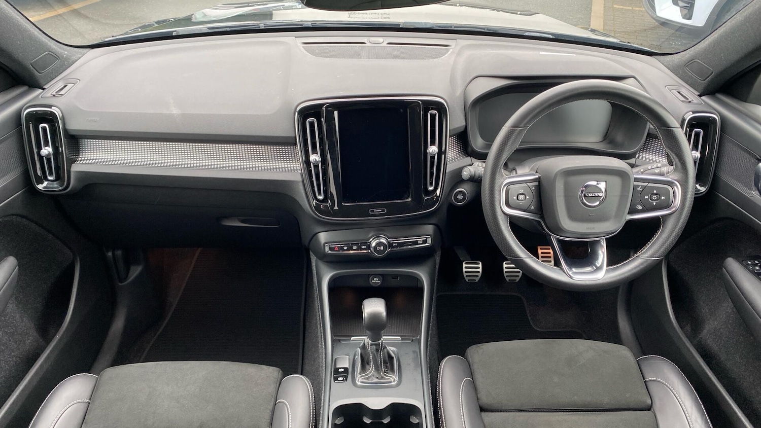 Used Volvo XC40 2021 for sale - 76151796: Photo 5