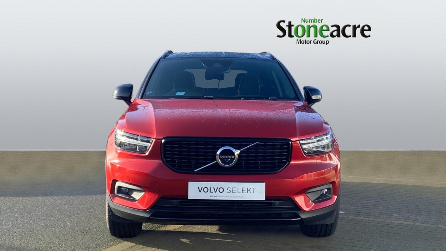 Used Volvo XC40 2020 for sale - 77396417: Photo 2