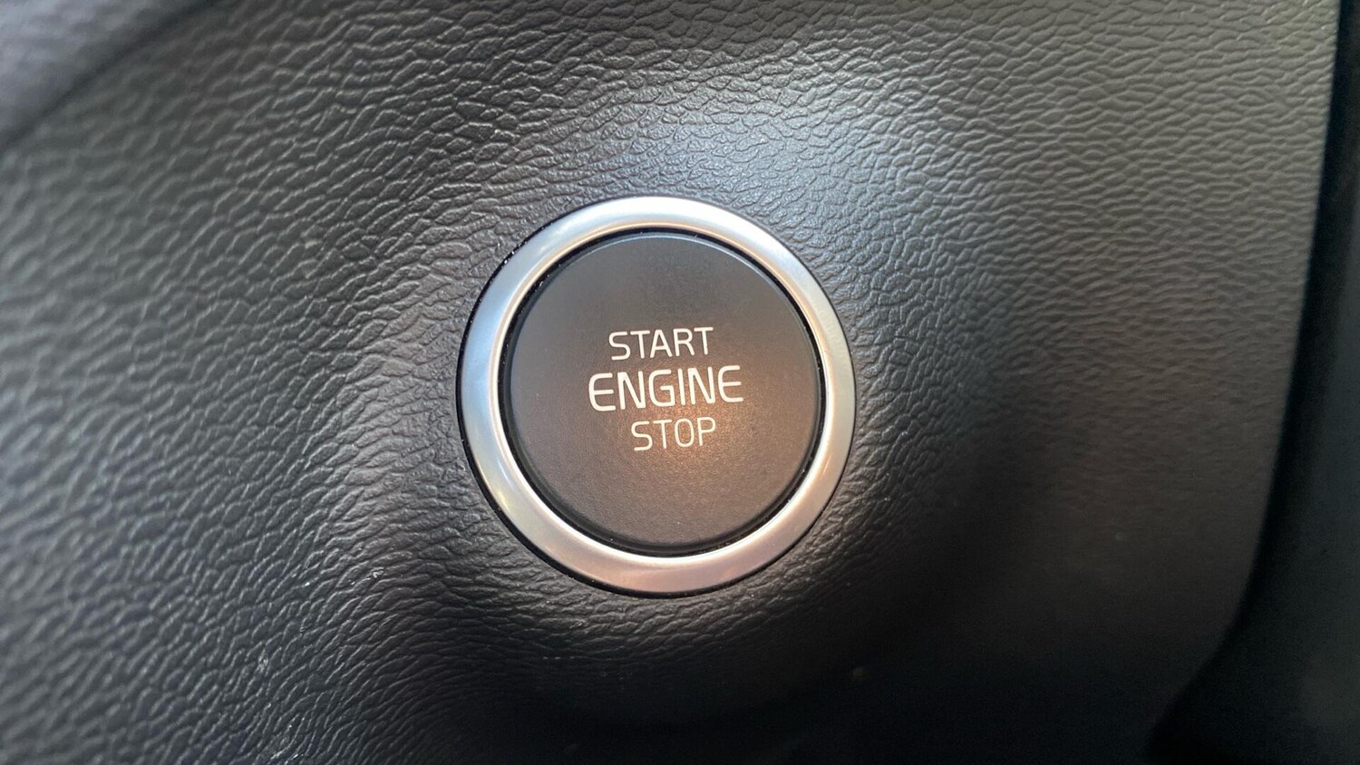 Used Volvo XC40 2020 for sale - 77396417: Photo 22