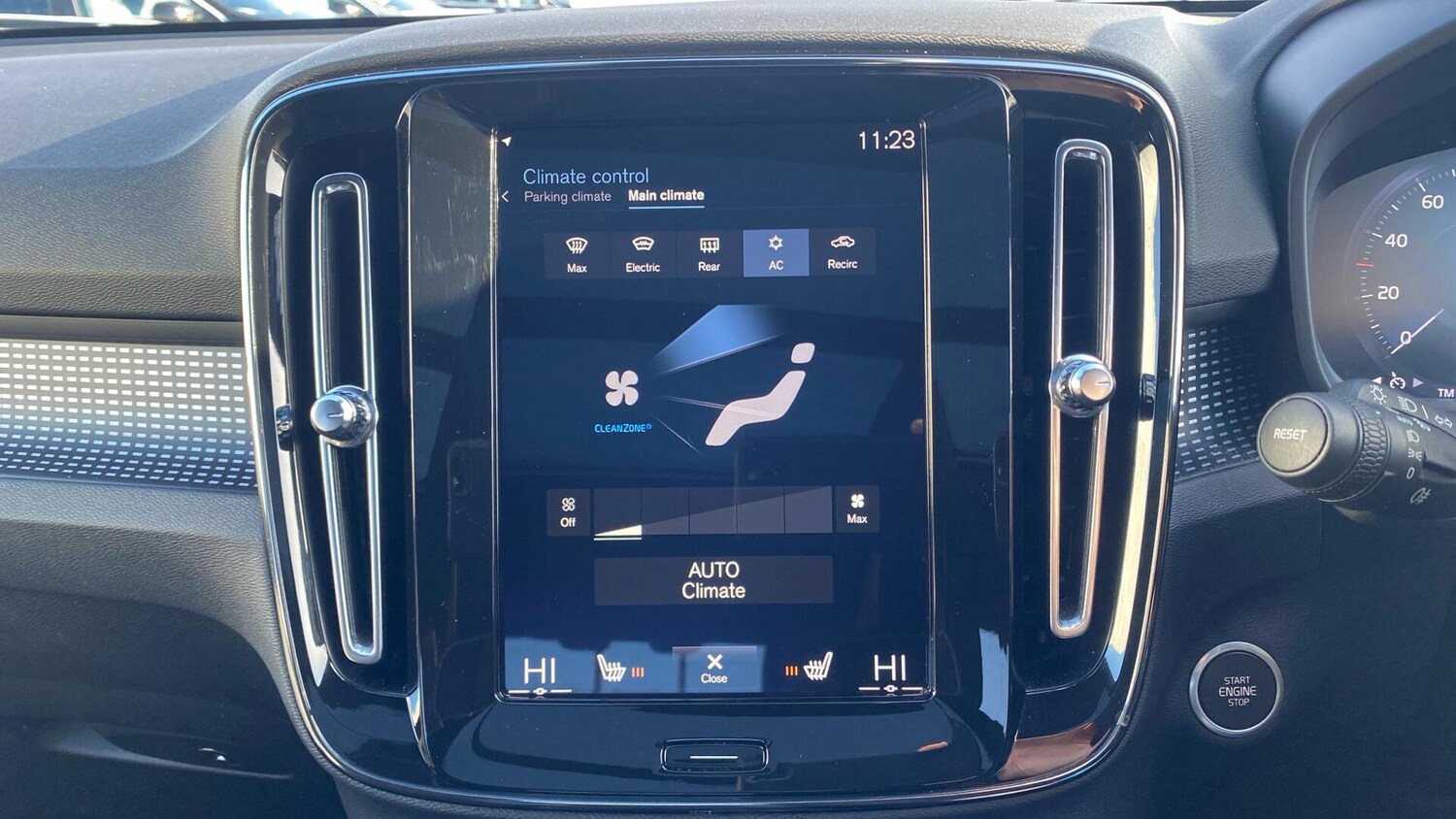 Used Volvo XC40 2020 for sale - 77396417: Photo 27