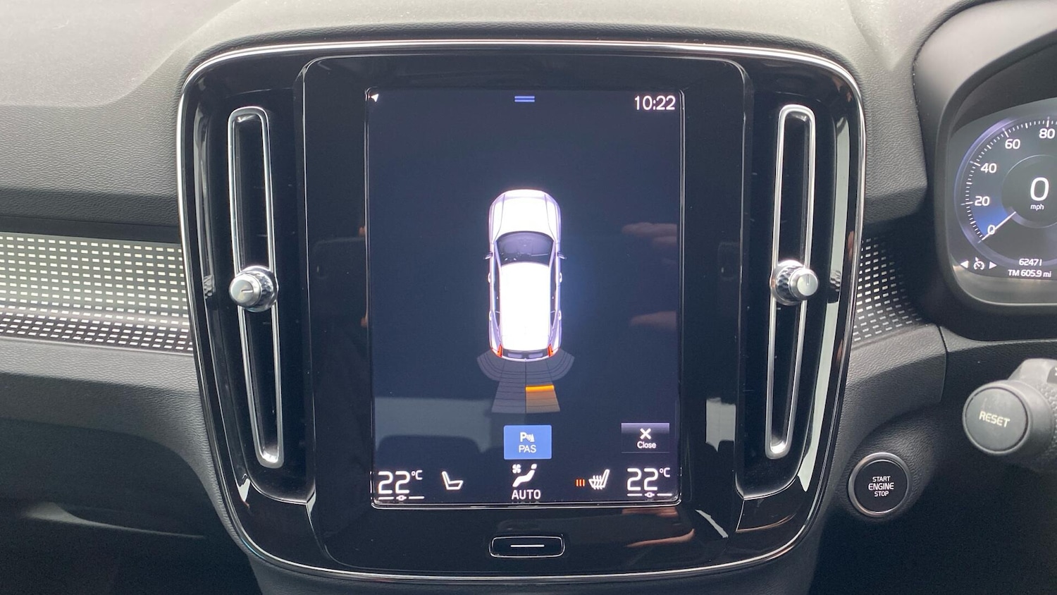 Used Volvo XC40 2019 for sale - 77120190: Photo 56