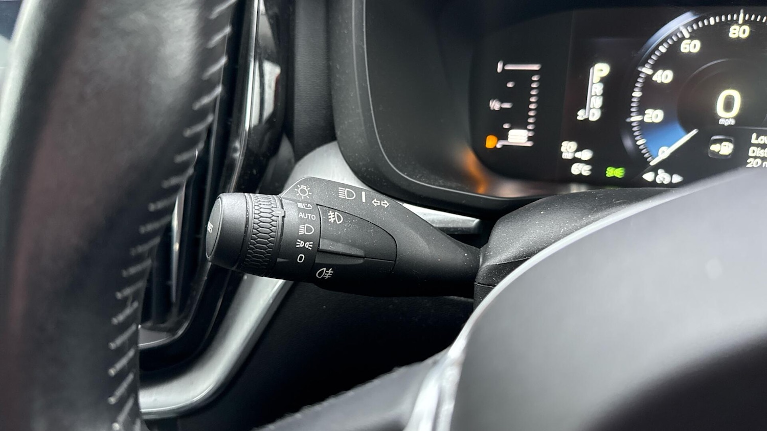 Used Volvo XC60 2018 for sale - 77060414: Photo 18