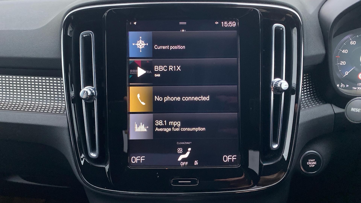 Used Volvo XC40 for sale - 77266943: Photo 12