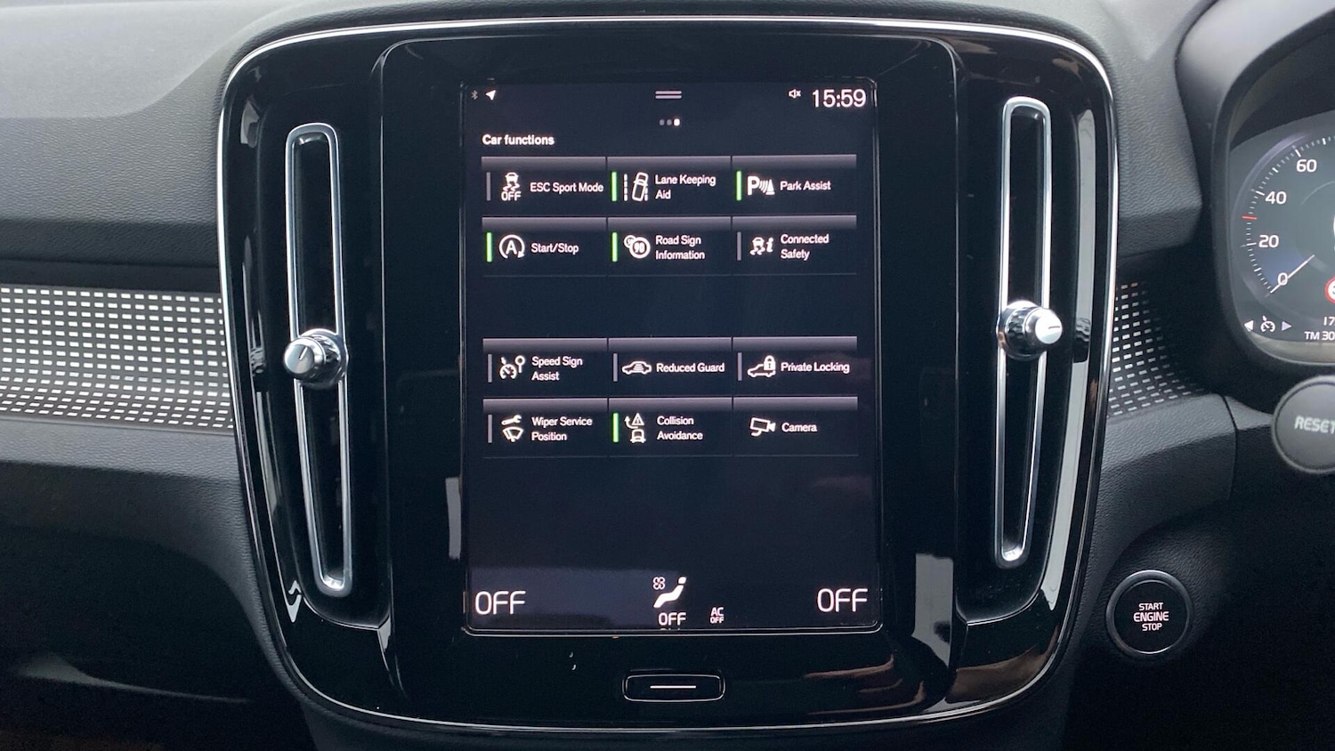 Used Volvo XC40 for sale - 77266943: Photo 16