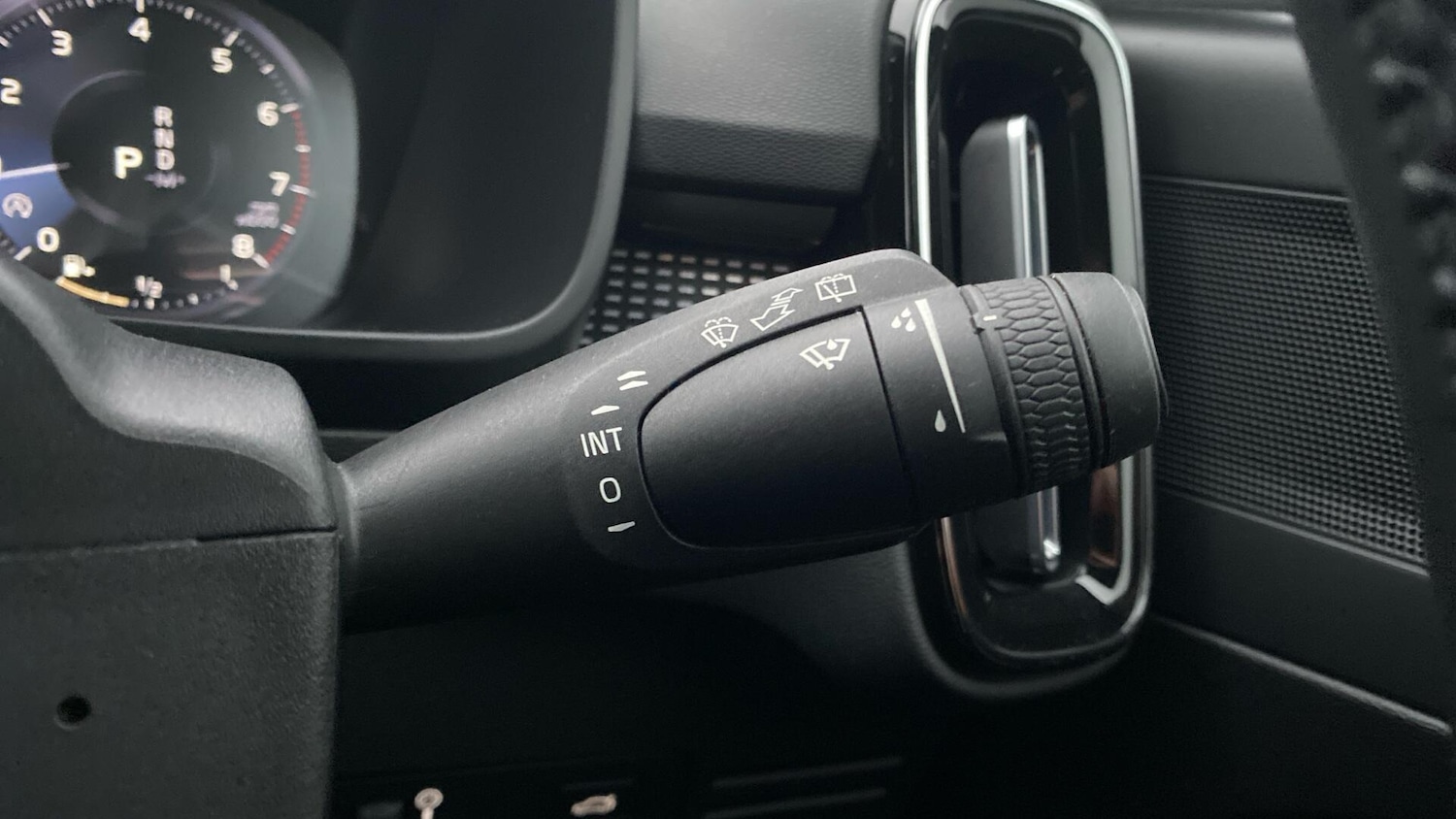 Used Volvo XC40 for sale - 77266943: Photo 23