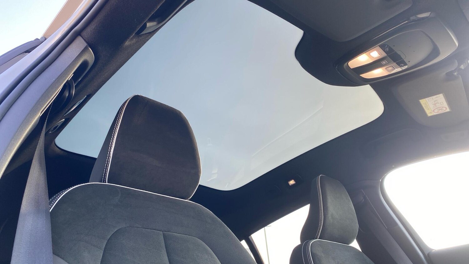 Used Volvo C40 2022 for sale - 77695398: Photo 12