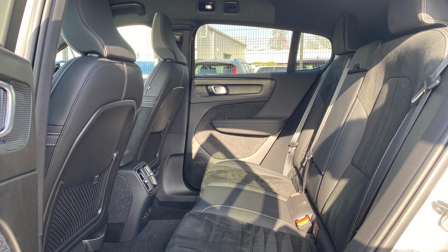 Used Volvo C40 2022 for sale - 77695398: Photo 14