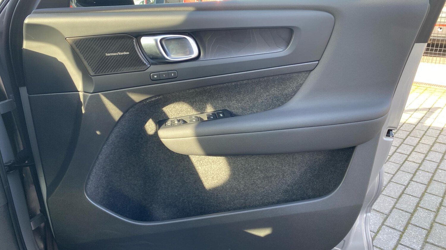 Used Volvo C40 2022 for sale - 77695398: Photo 24