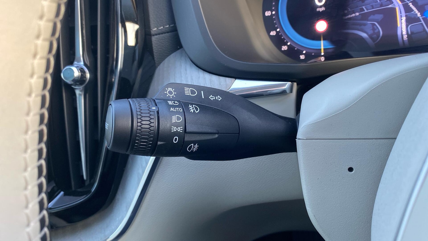 Used Volvo XC60 2025 for sale - 76823860: Photo 20