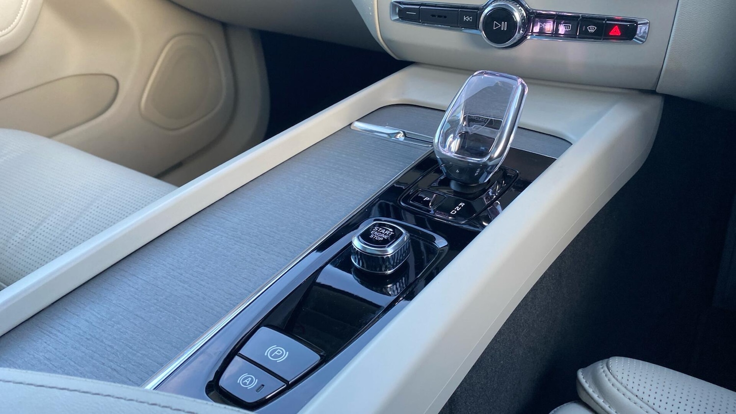 Used Volvo XC60 2025 for sale - 76823860: Photo 26