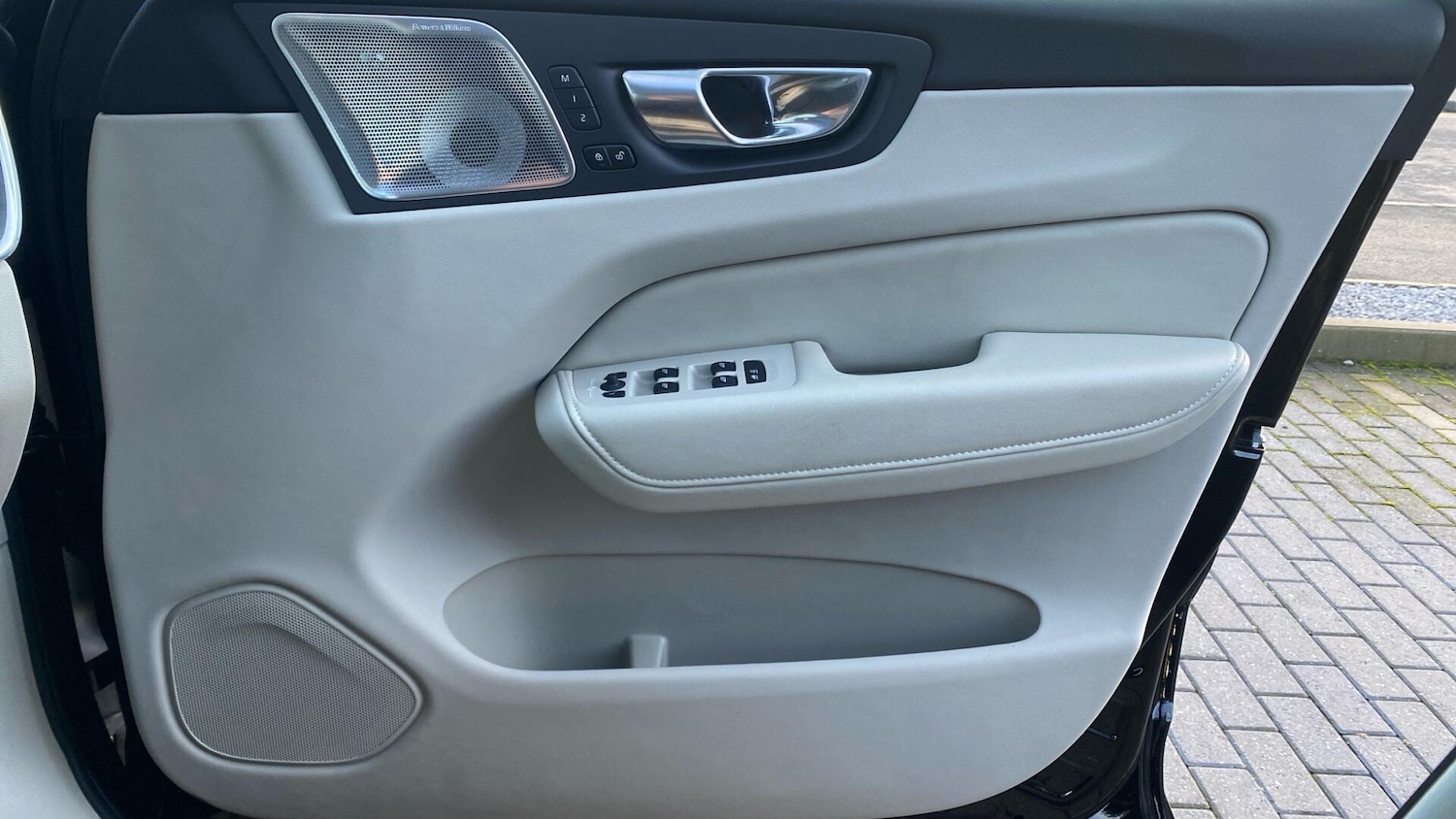 Used Volvo XC60 2025 for sale - 76823860: Photo 29