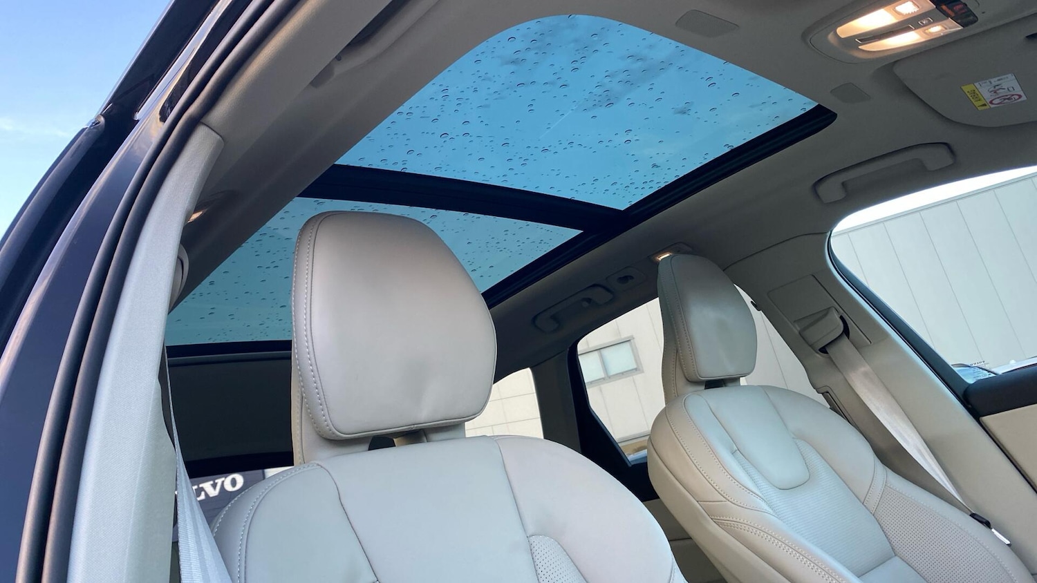 Used Volvo XC60 2025 for sale - 76823860: Photo 31