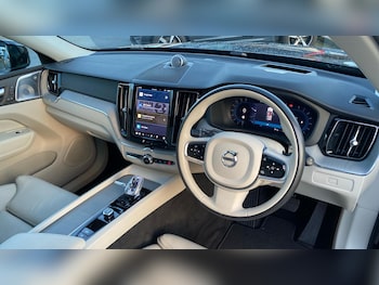 Used Volvo XC60 2025 for sale - 76823860: Photo