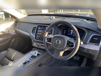 Used Volvo XC90 2025 for sale - 76935906: Photo