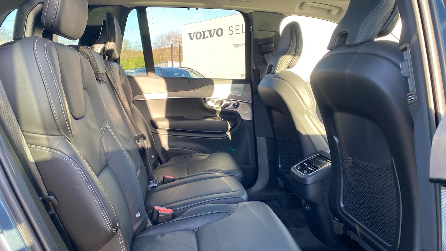 Used Volvo XC90 2025 for sale - 76935906: Photo 6