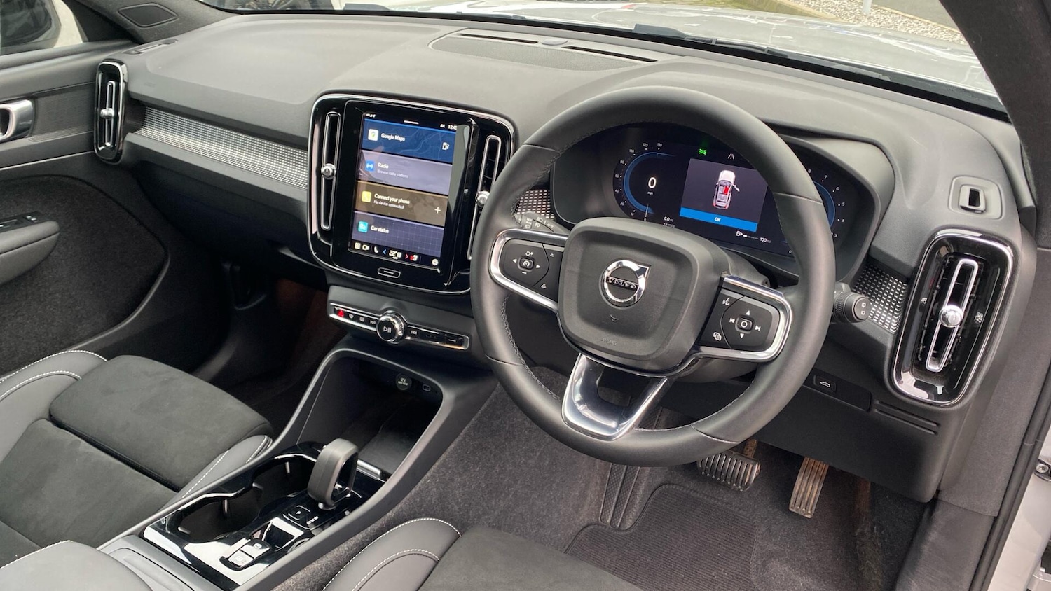 Used Volvo XC40 2023 for sale - 77081405: Photo 10