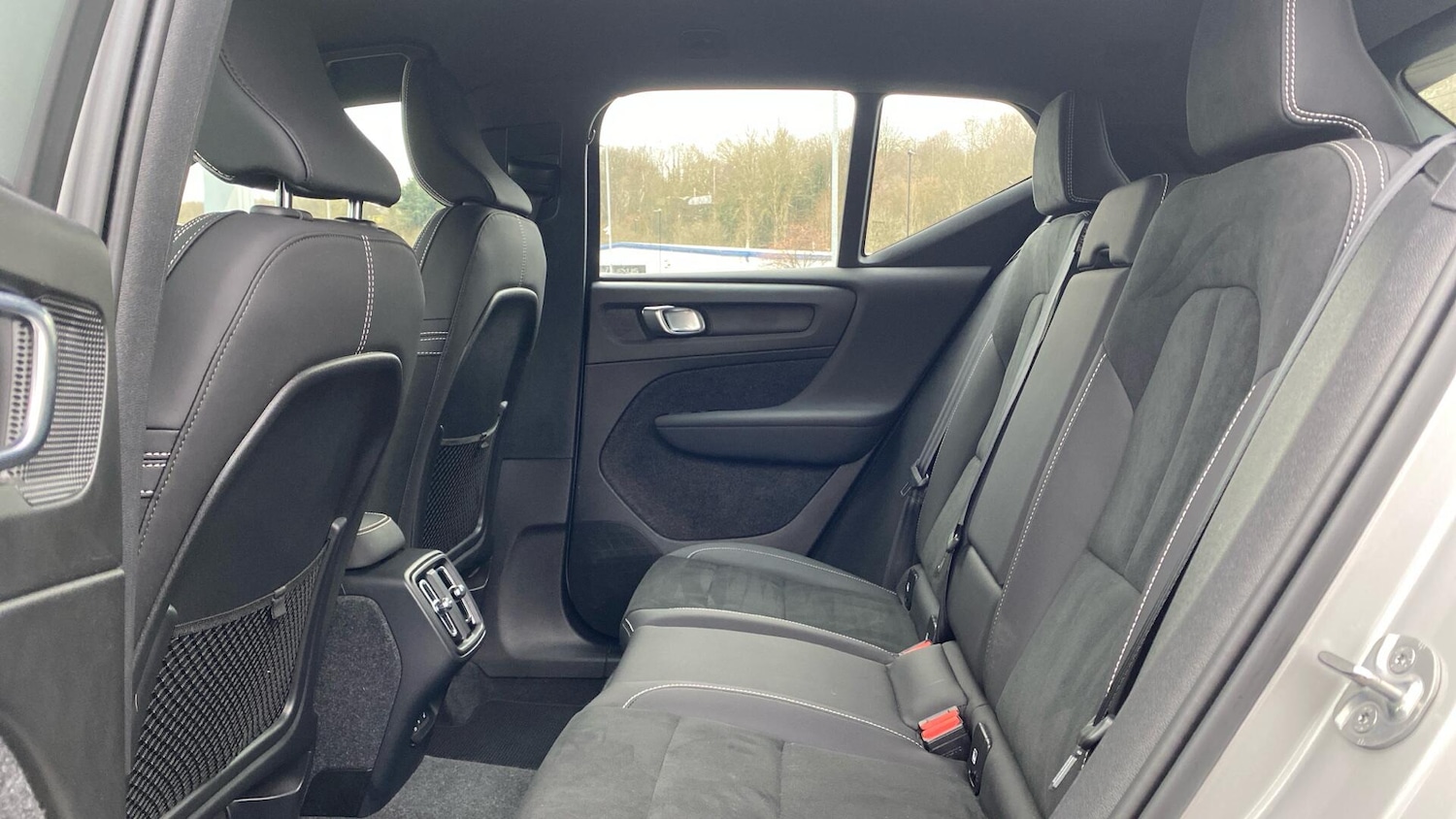 Used Volvo XC40 2023 for sale - 77081405: Photo 15