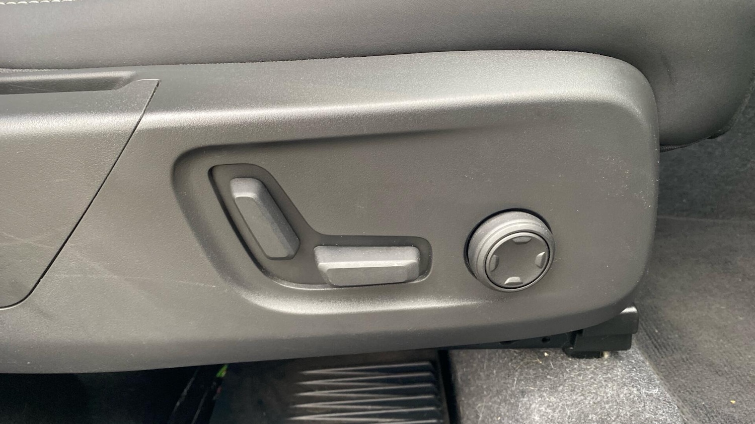 Used Volvo XC40 2023 for sale - 77081405: Photo 22