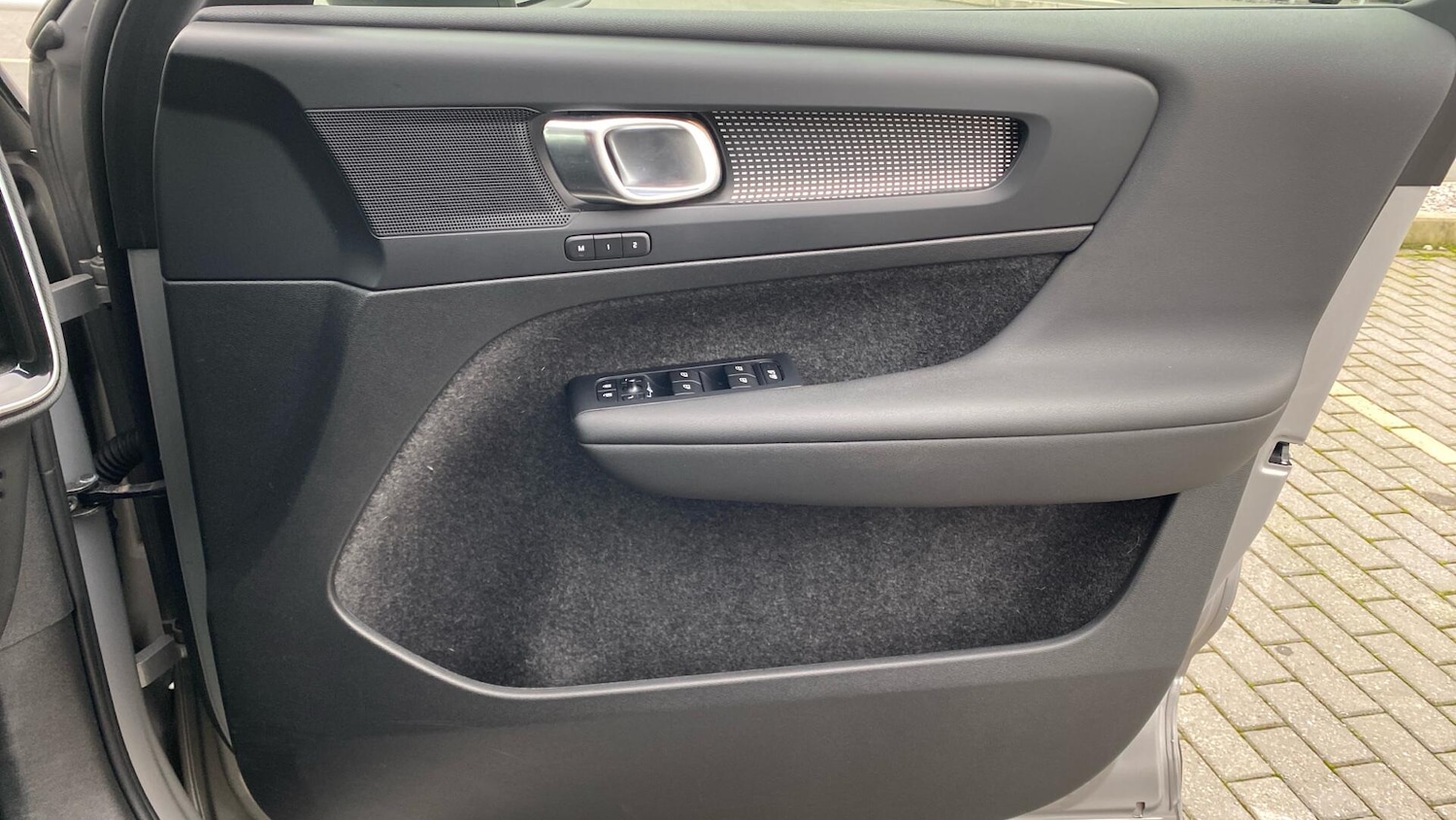 Used Volvo XC40 2023 for sale - 77081405: Photo 26