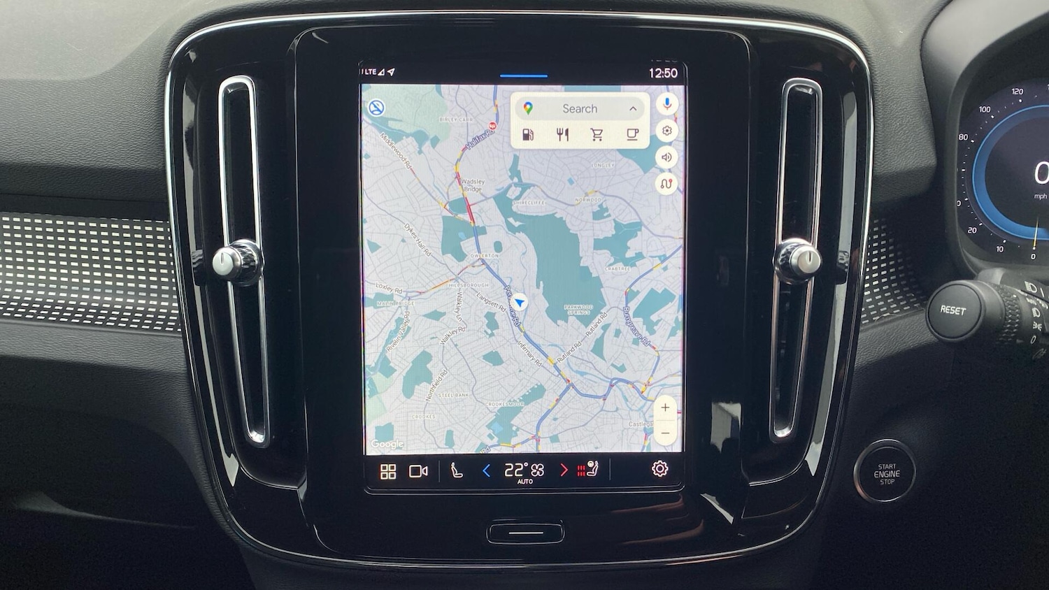 Used Volvo XC40 2023 for sale - 77081405: Photo 32