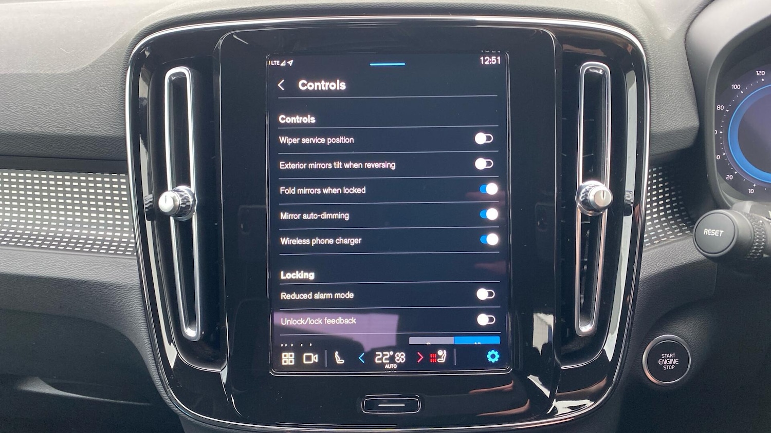 Used Volvo XC40 2023 for sale - 77081405: Photo 34