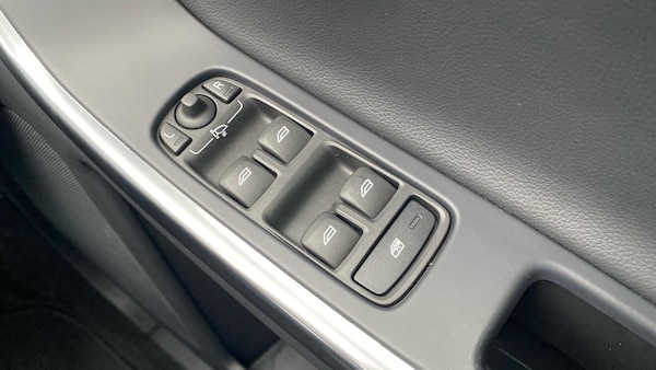 Used Volvo XC60 2016 for sale - 76270088: Photo 24