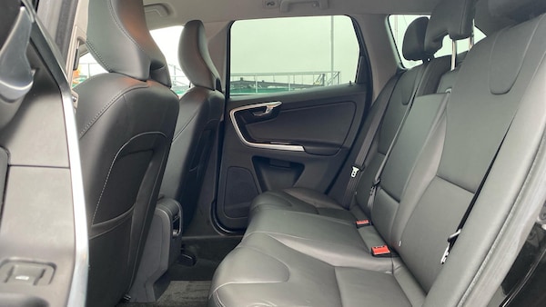 Used Volvo XC60 2016 for sale - 76270088: Photo 31