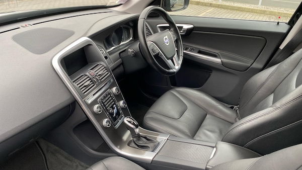 Used Volvo XC60 2016 for sale - 76270088: Photo 37