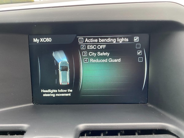 Used Volvo XC60 2016 for sale - 76270088: Photo 39