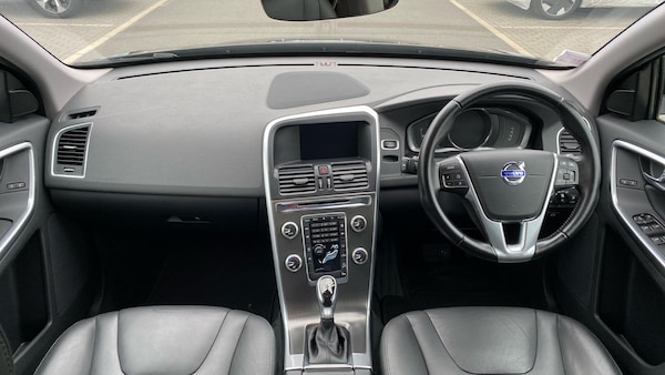 Used Volvo XC60 2016 for sale - 76270088: Photo 5