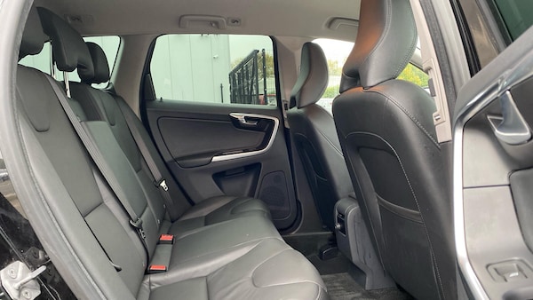 Used Volvo XC60 2016 for sale - 76270088: Photo 6