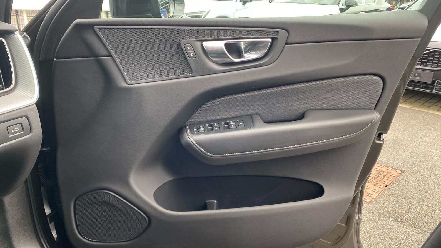 Used Volvo XC60 2020 for sale - 77612668: Photo 28