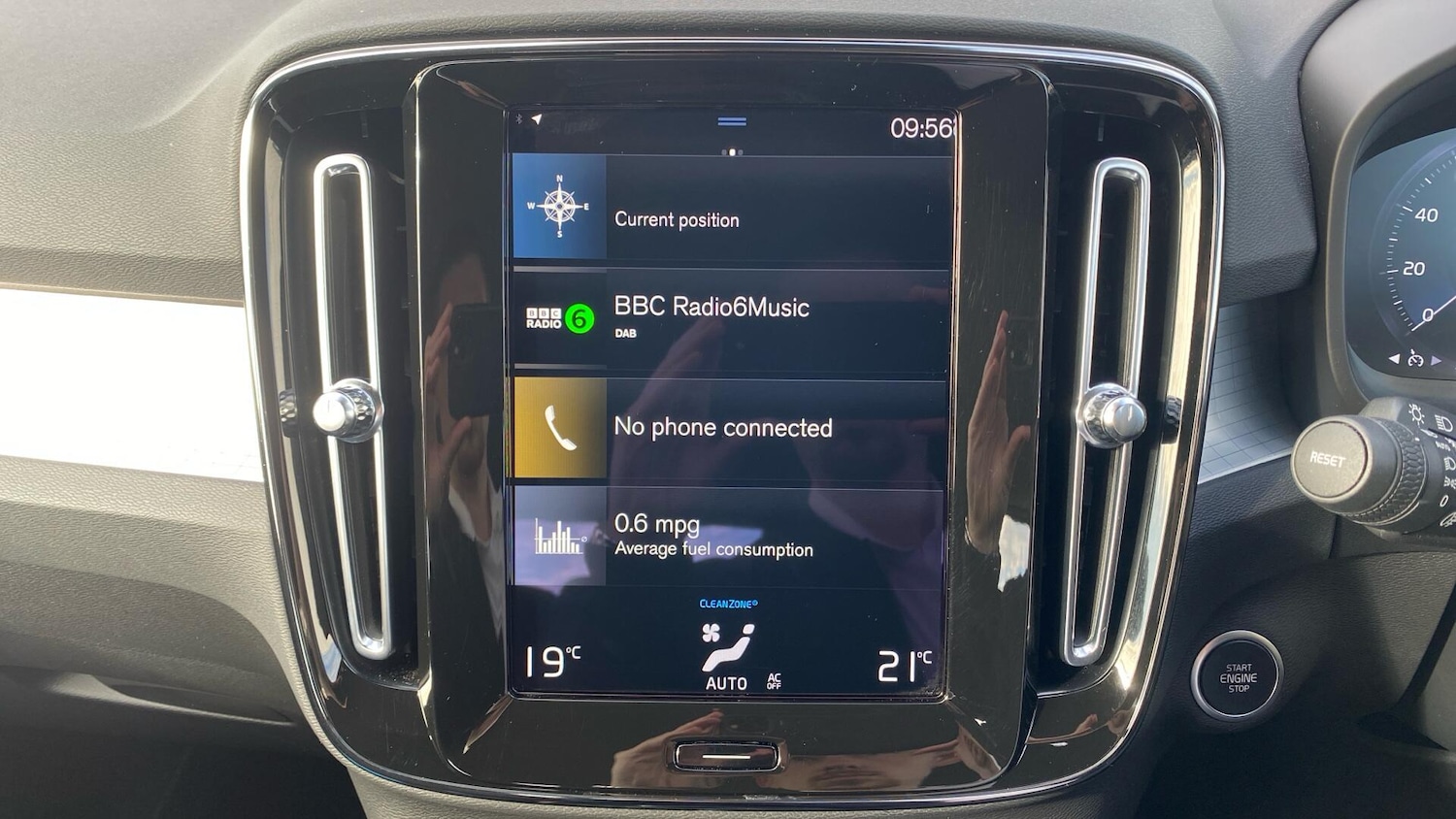Used Volvo XC40 2022 for sale - 76152683: Photo 13