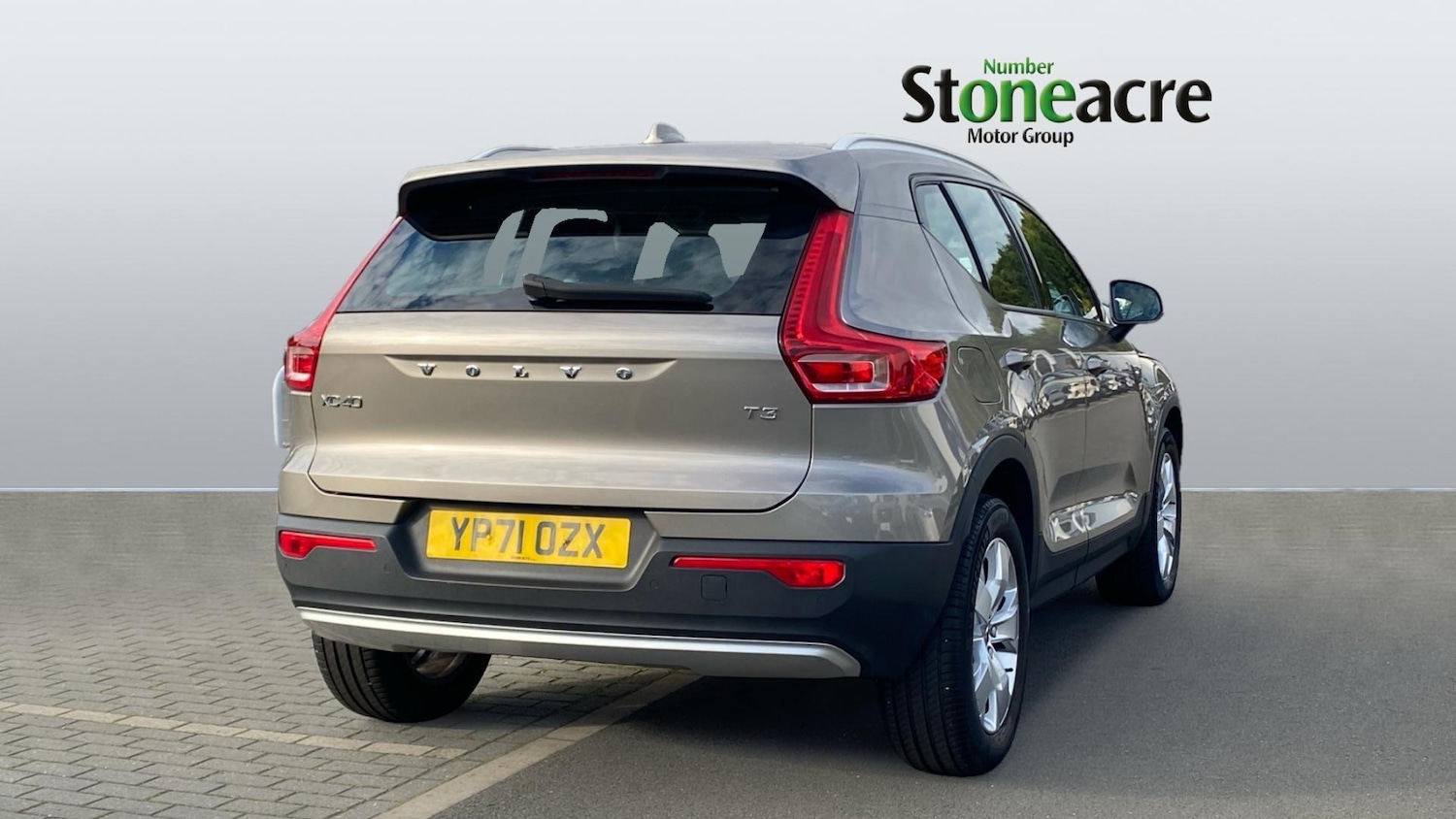 Used Volvo XC40 2022 for sale - 76152683: Photo 2