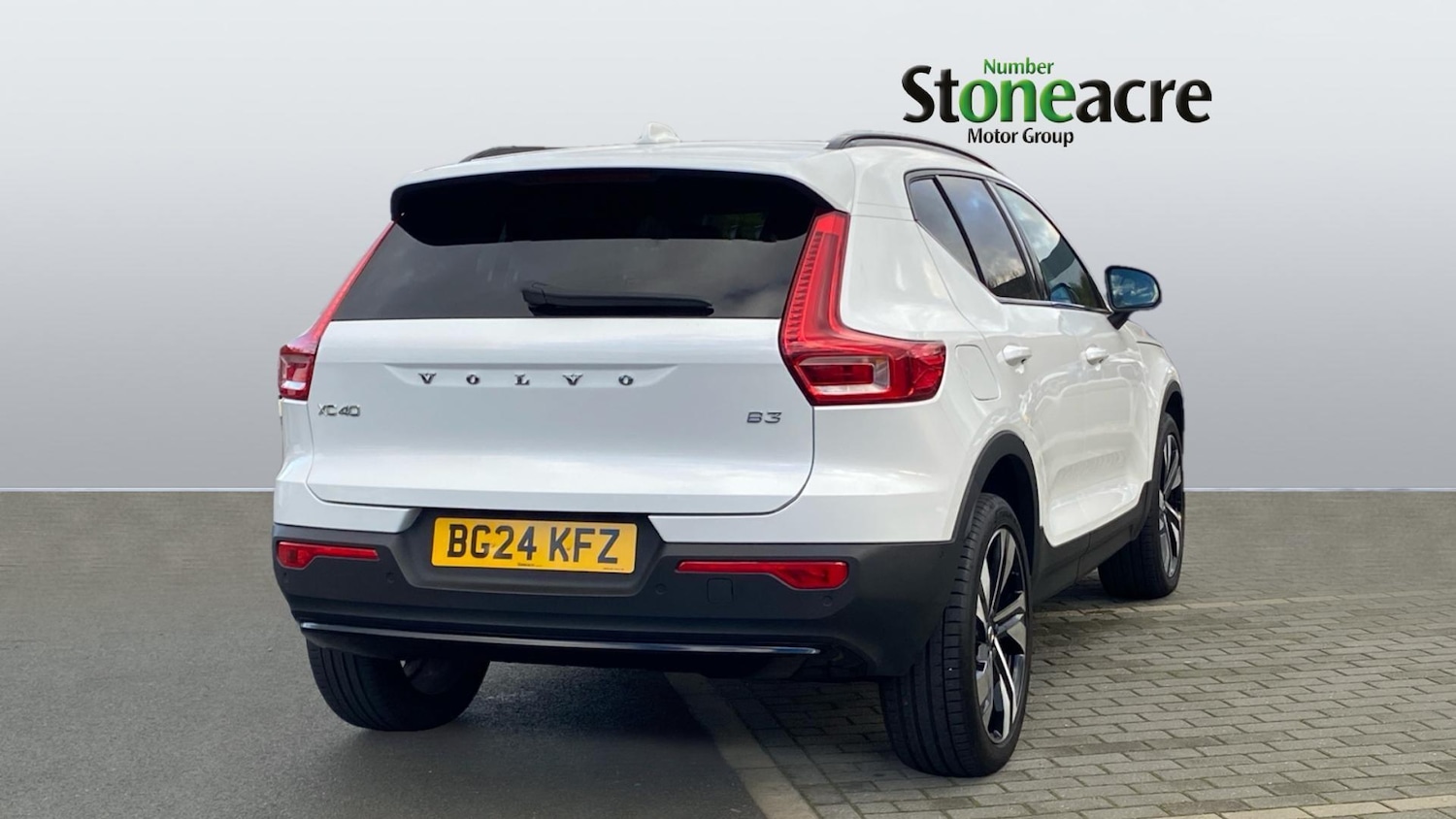 Used Volvo XC40 2024 for sale - 76592212: Photo 2