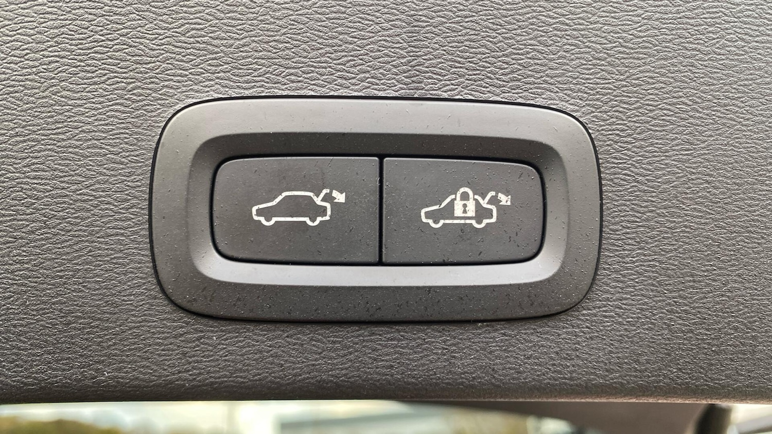 Used Volvo XC40 2024 for sale - 76592212: Photo 36