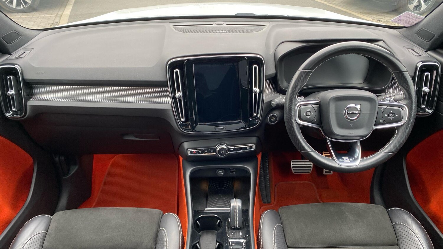 Used Volvo XC40 2018 for sale - 77853012: Photo 10