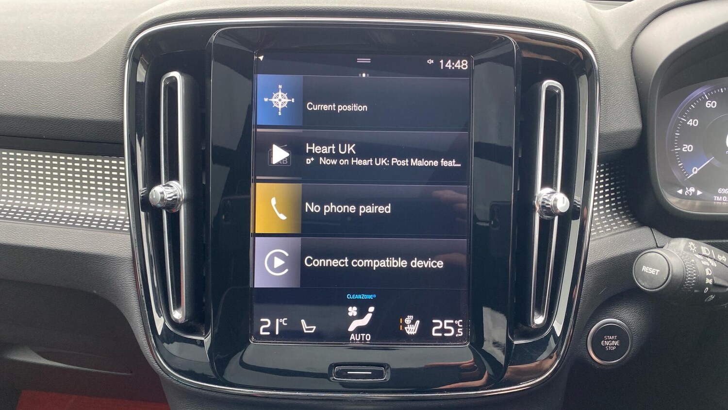 Used Volvo XC40 2018 for sale - 77853012: Photo 28