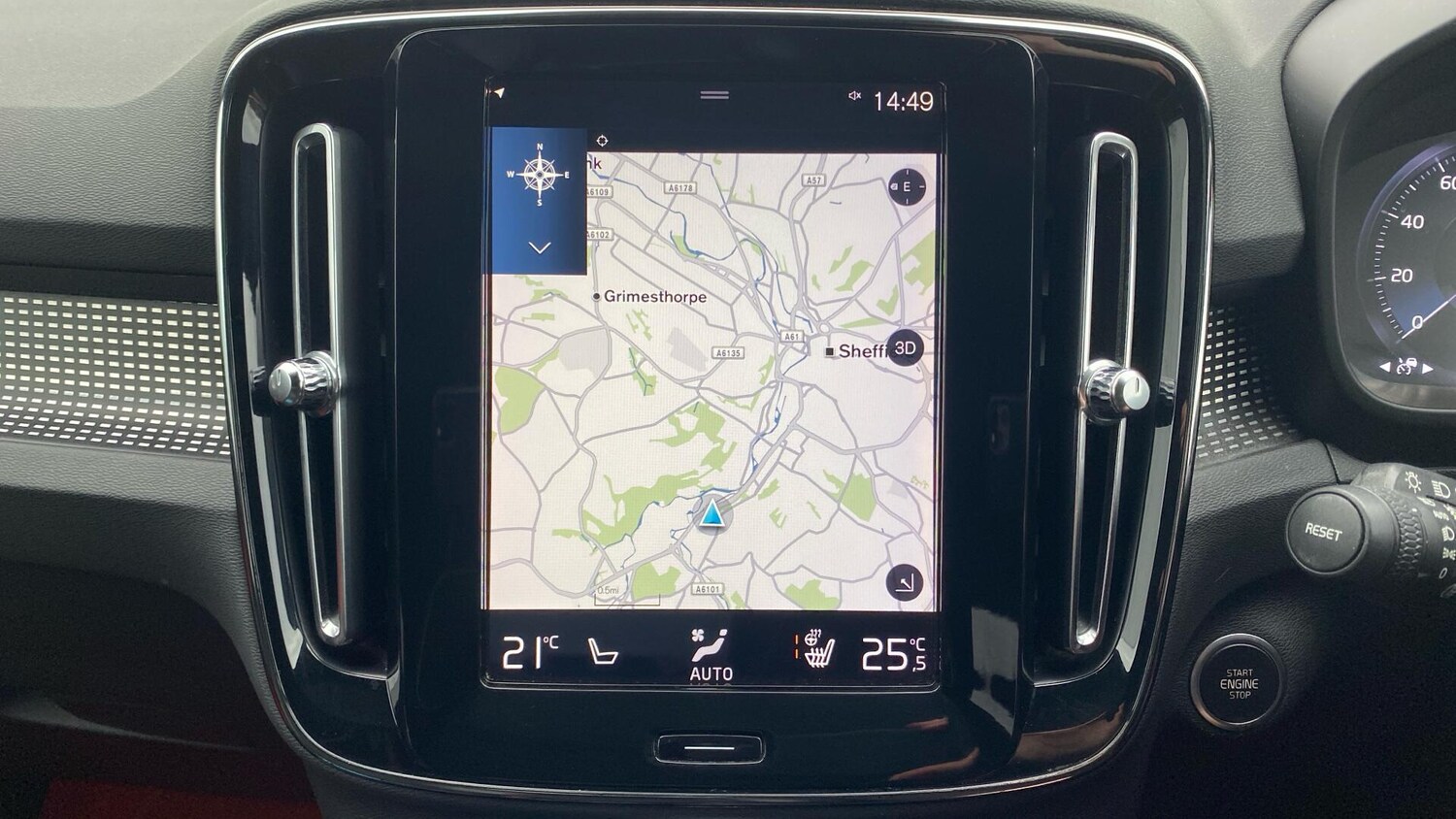 Used Volvo XC40 2018 for sale - 77853012: Photo 33