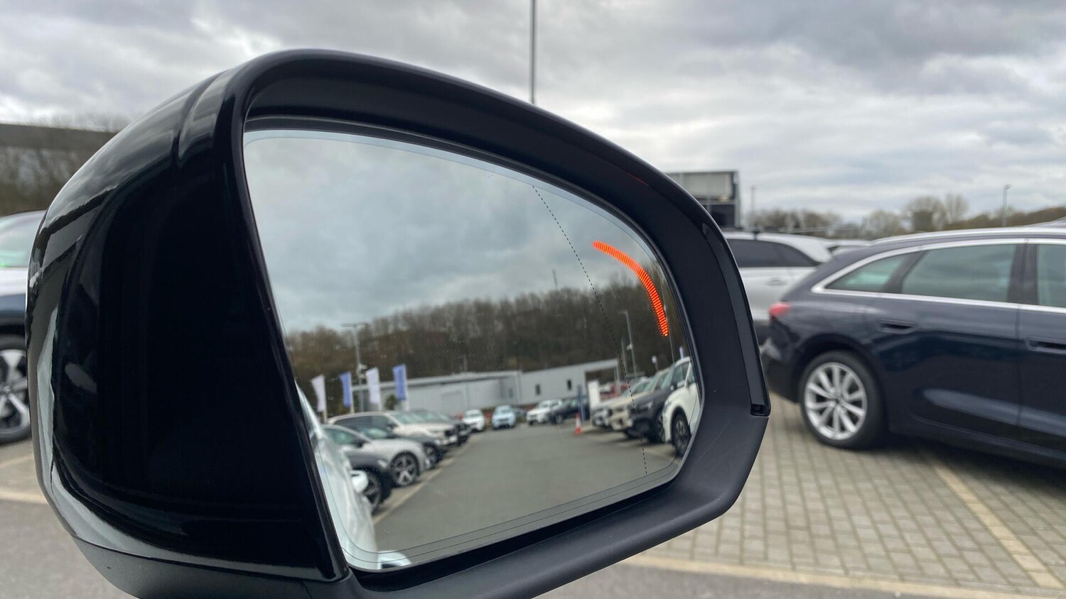 Used Volvo XC40 2018 for sale - 77853012: Photo 41