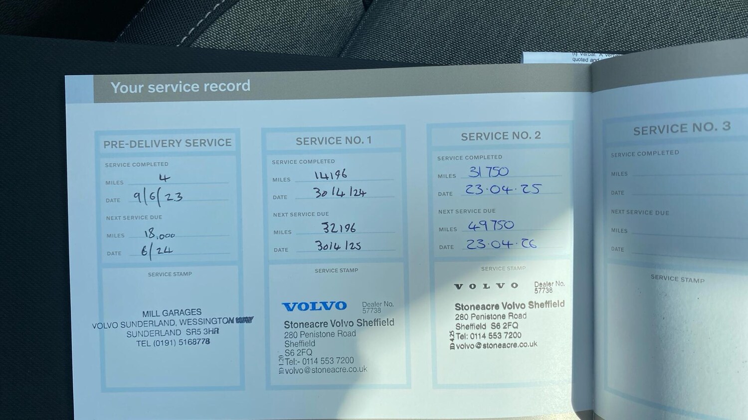 Used Volvo XC40 2023 for sale - 78019520: Photo 14