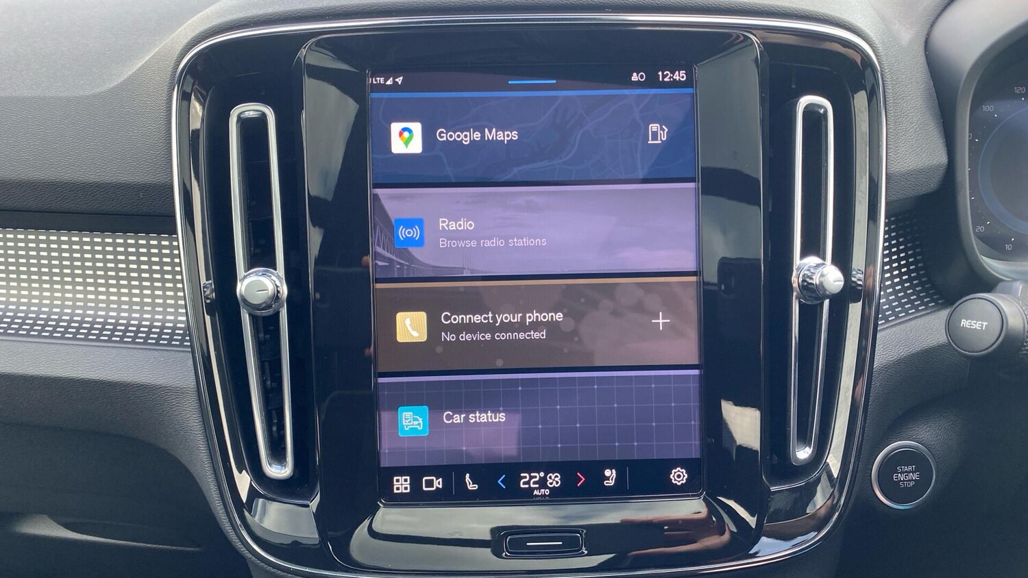 Used Volvo XC40 for sale - 77852863: Photo 12