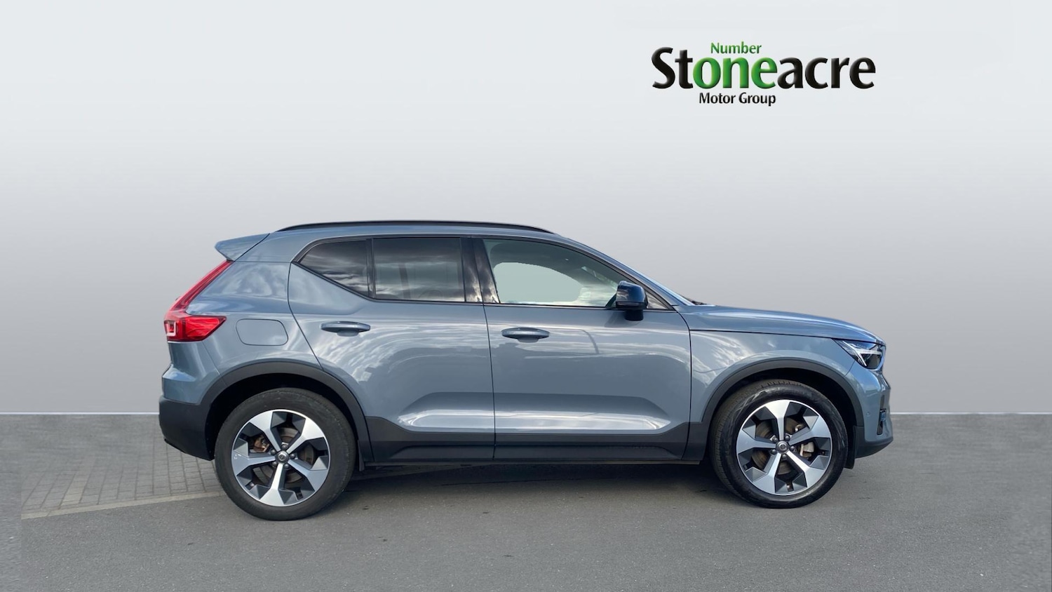 Used Volvo XC40 for sale - 77852863: Photo 3
