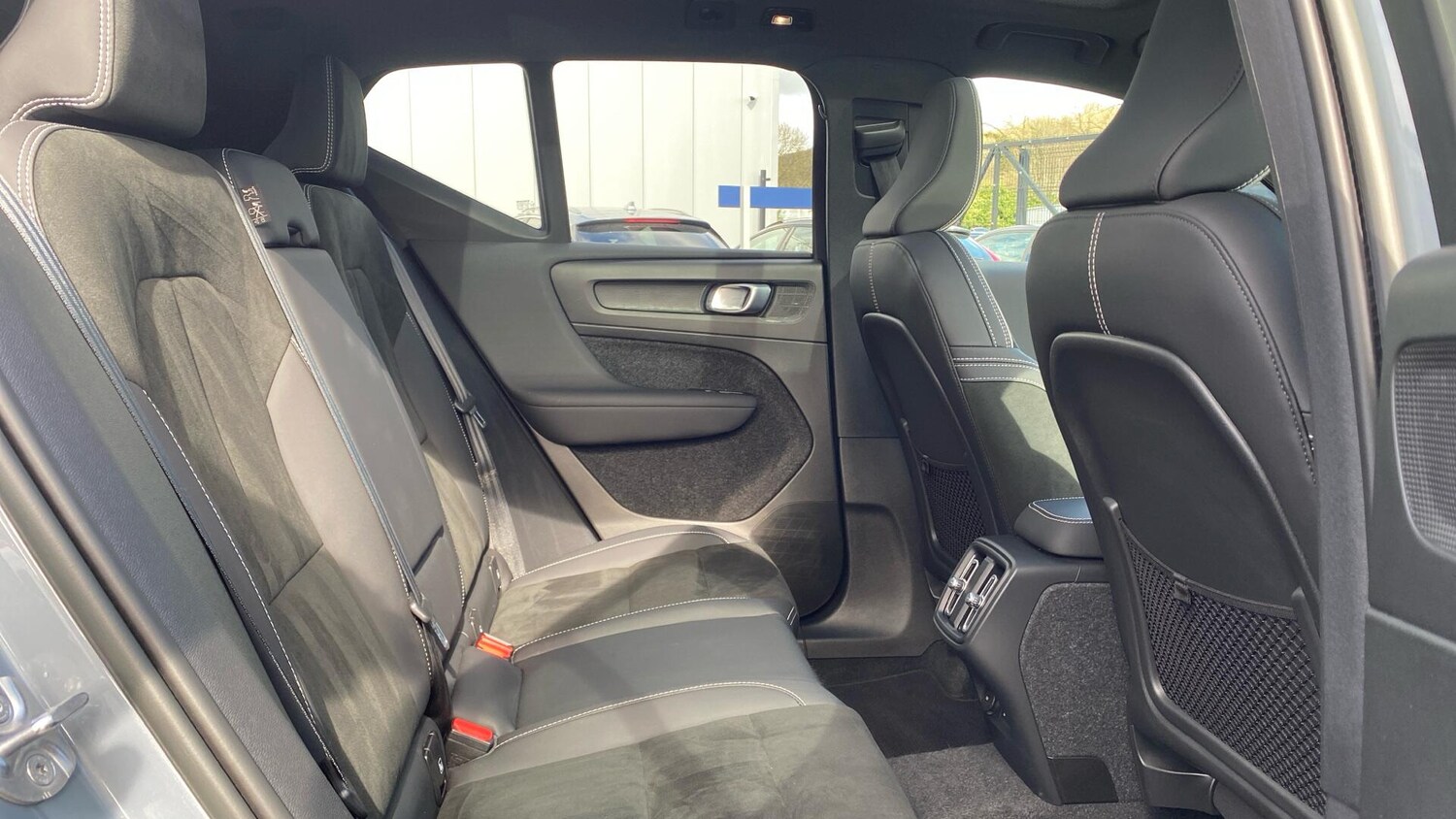 Used Volvo XC40 for sale - 77852863: Photo 6