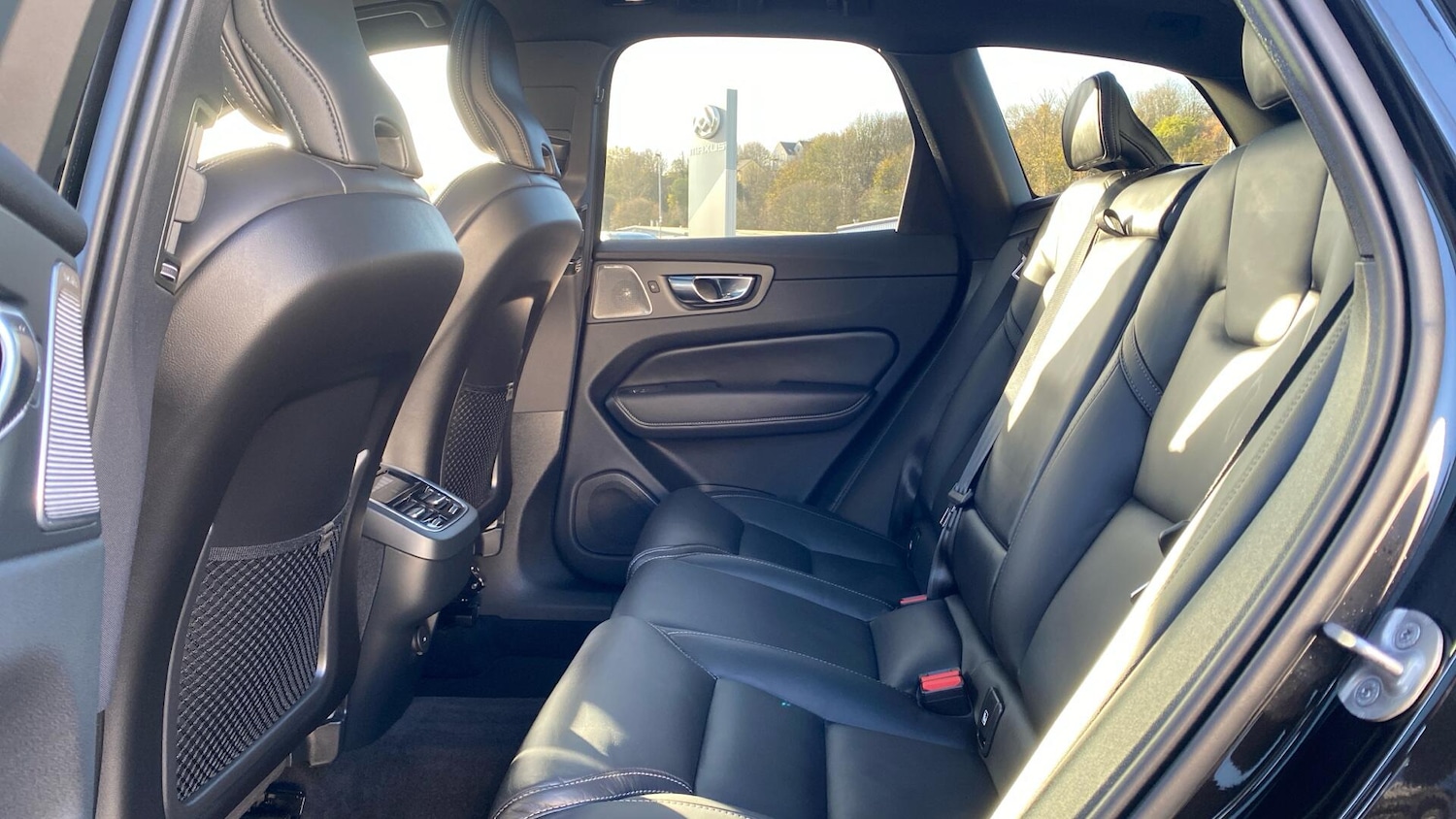 Used Volvo XC60 2024 for sale - 77839174: Photo 15