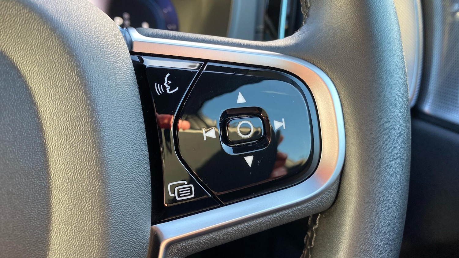 Used Volvo XC60 2024 for sale - 77839174: Photo 18