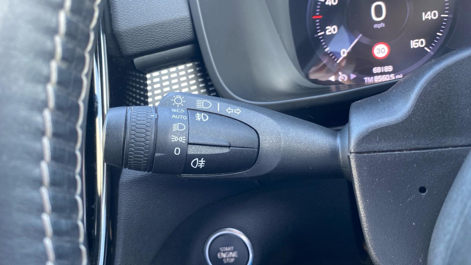 Used Volvo XC40 2019 for sale - 78204629: Photo 17